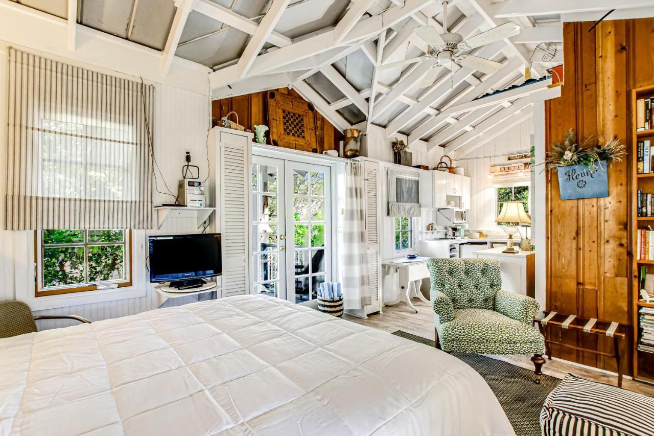 Baby Breezy Tree House Hotell Demere Park Eksteriør bilde